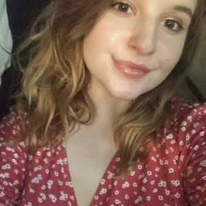 Meet your Posher, Chloe